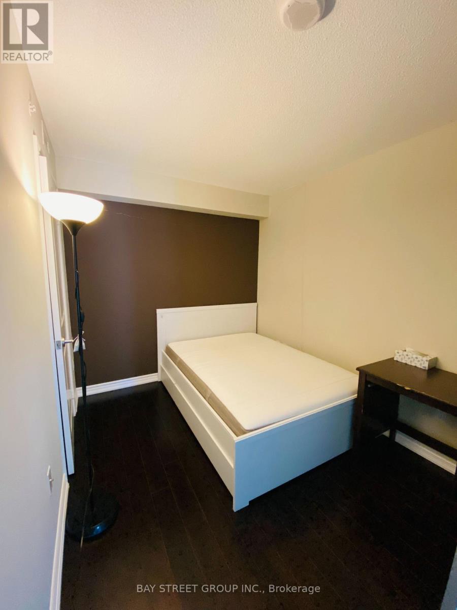 1609 - 386 Yonge Street, Toronto, Ontario  M5B 0A5 - Photo 7 - C13498658
