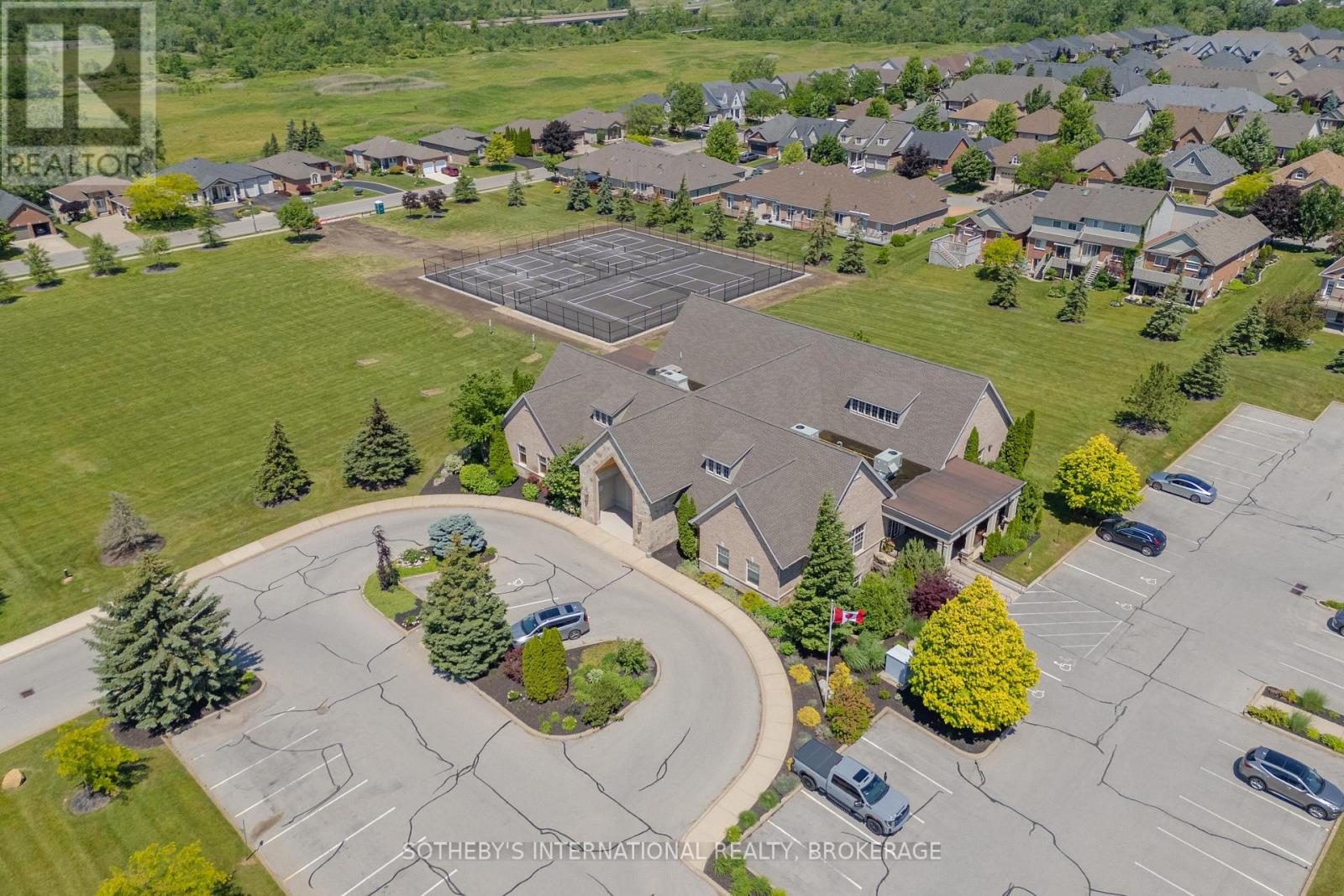 208 Muirfield Trail, Welland, Ontario  L3B 6G7 - Photo 49 - X13448298
