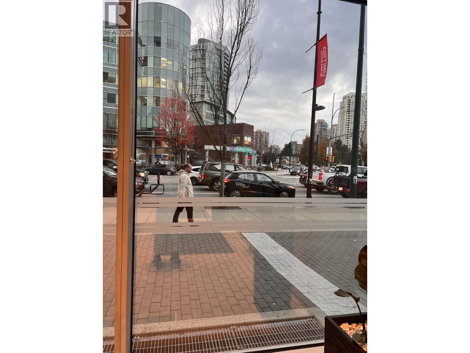 35xx 4508 Hazel St., Vancouver, British Columbia  V5H 0E4 - Photo 8 - R3140636