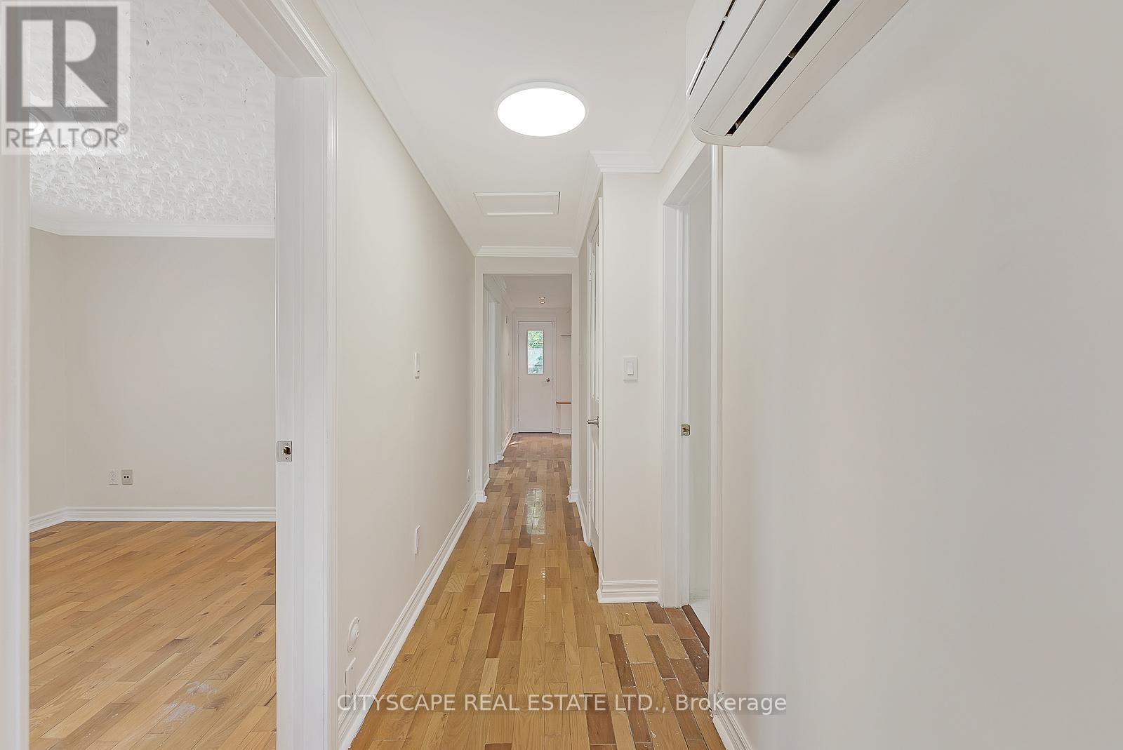 UPPER - 1345 ST. JAMES AVENUE, Mississauga, Ontario