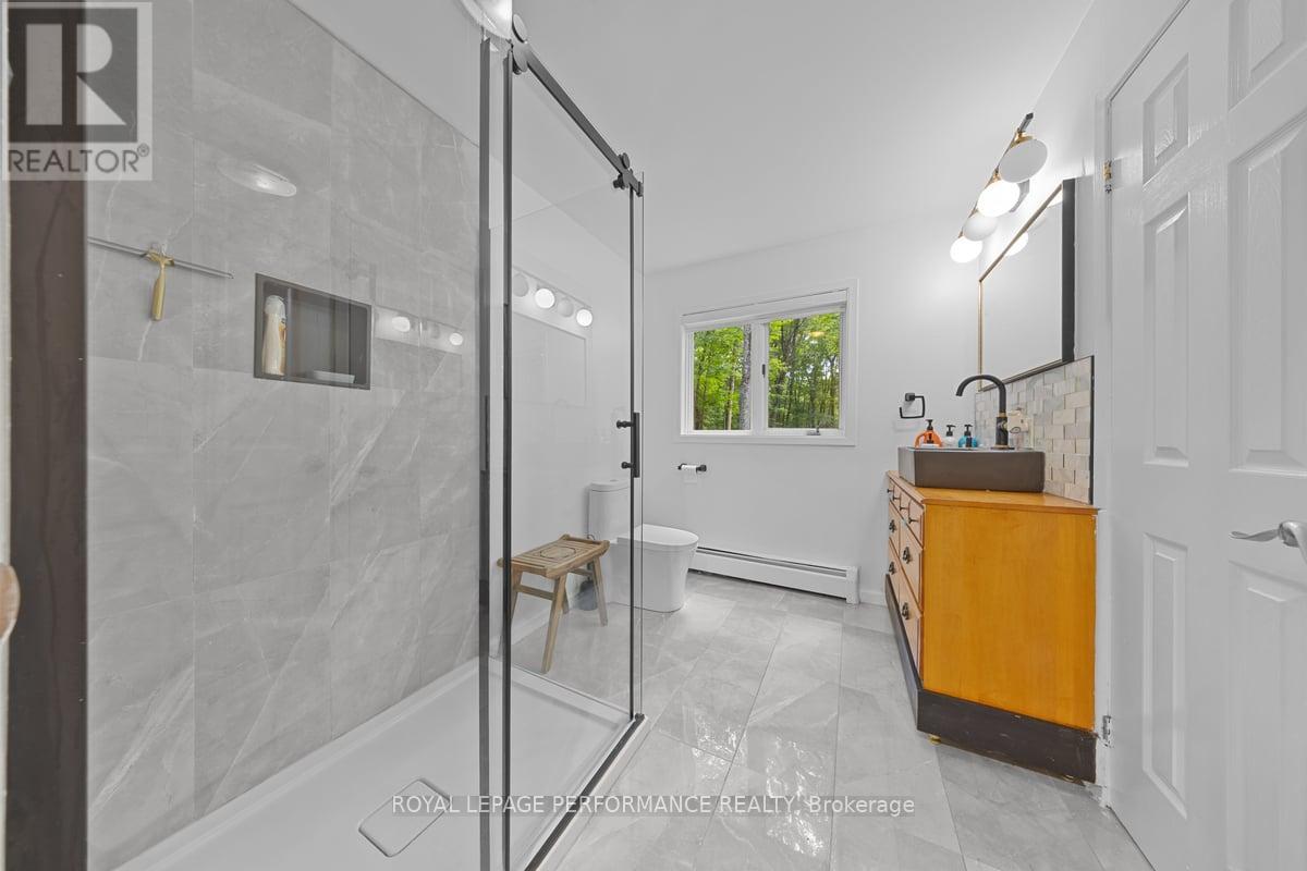 1250 Royal Maple Drive, Ottawa, Ontario  K4C 1B5 - Photo 15 - X13498698
