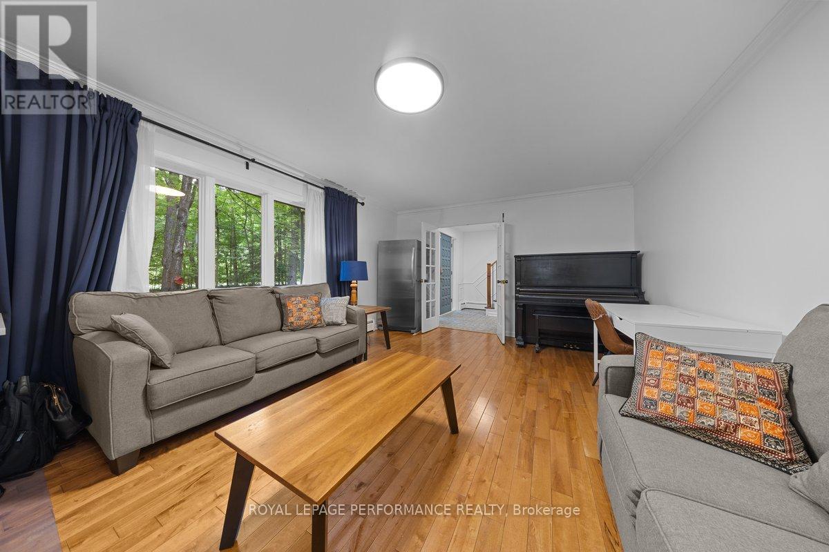 1250 Royal Maple Drive, Ottawa, Ontario  K4C 1B5 - Photo 18 - X13498698