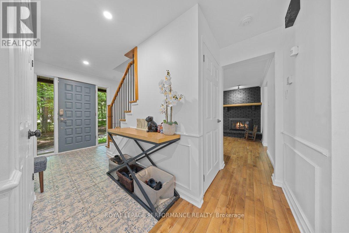 1250 Royal Maple Drive, Ottawa, Ontario  K4C 1B5 - Photo 3 - X13498698