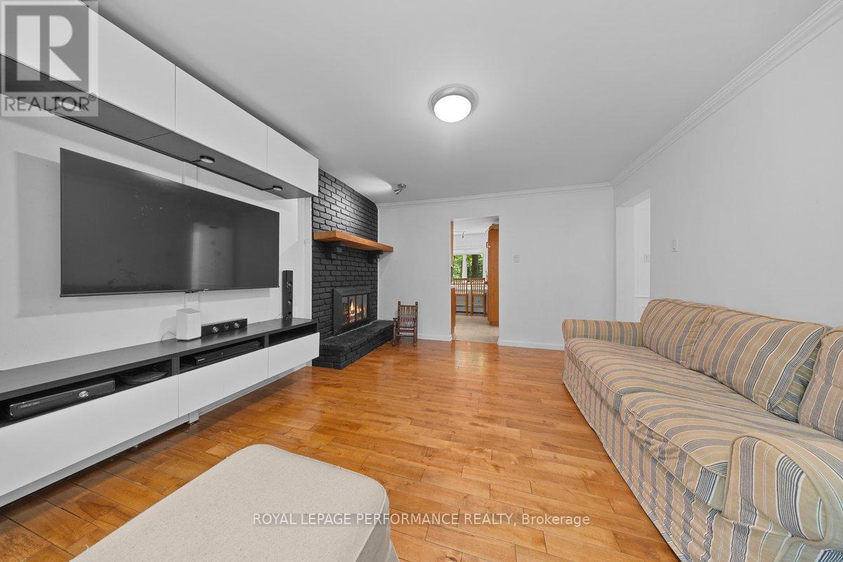 1250 Royal Maple Drive, Ottawa, Ontario  K4C 1B5 - Photo 6 - X13498698