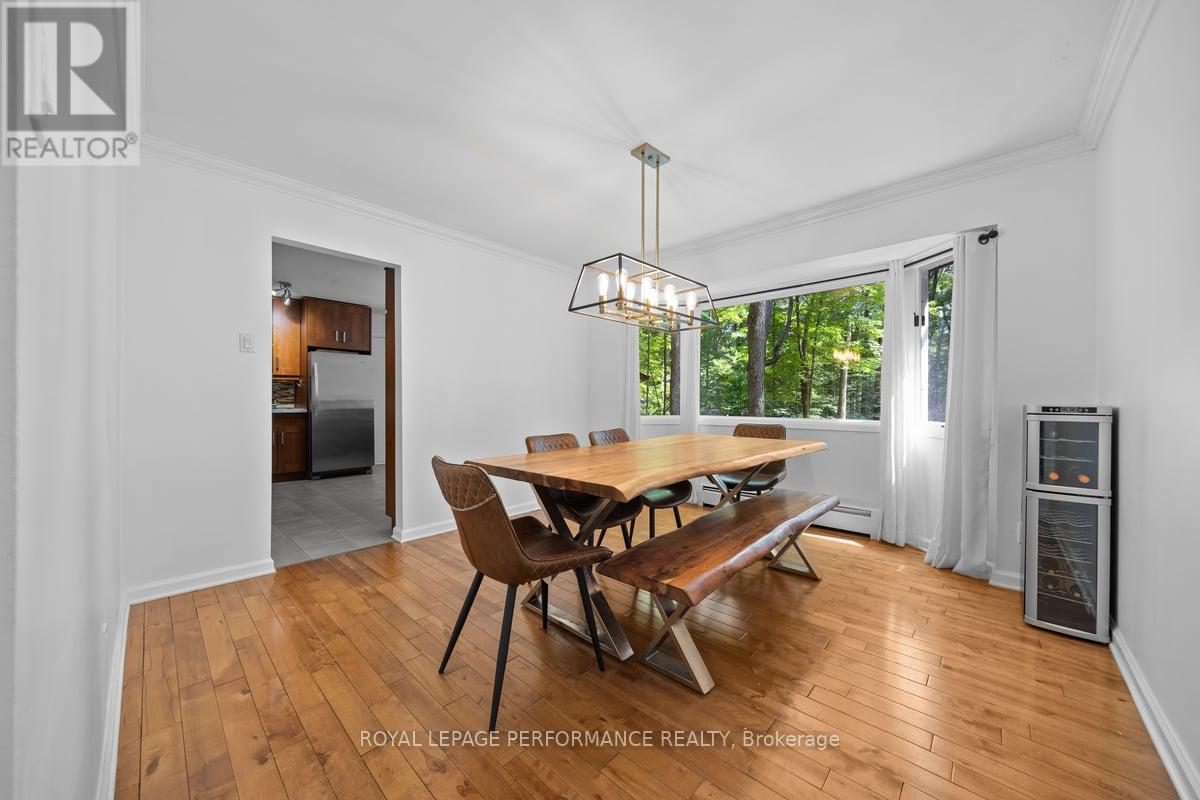1250 Royal Maple Drive, Ottawa, Ontario  K4C 1B5 - Photo 8 - X13498698