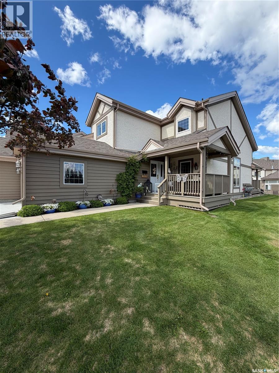 Eagle View Way, Elk Ridge, Saskatchewan  S0J 0N0 - Photo 2 - SK040915