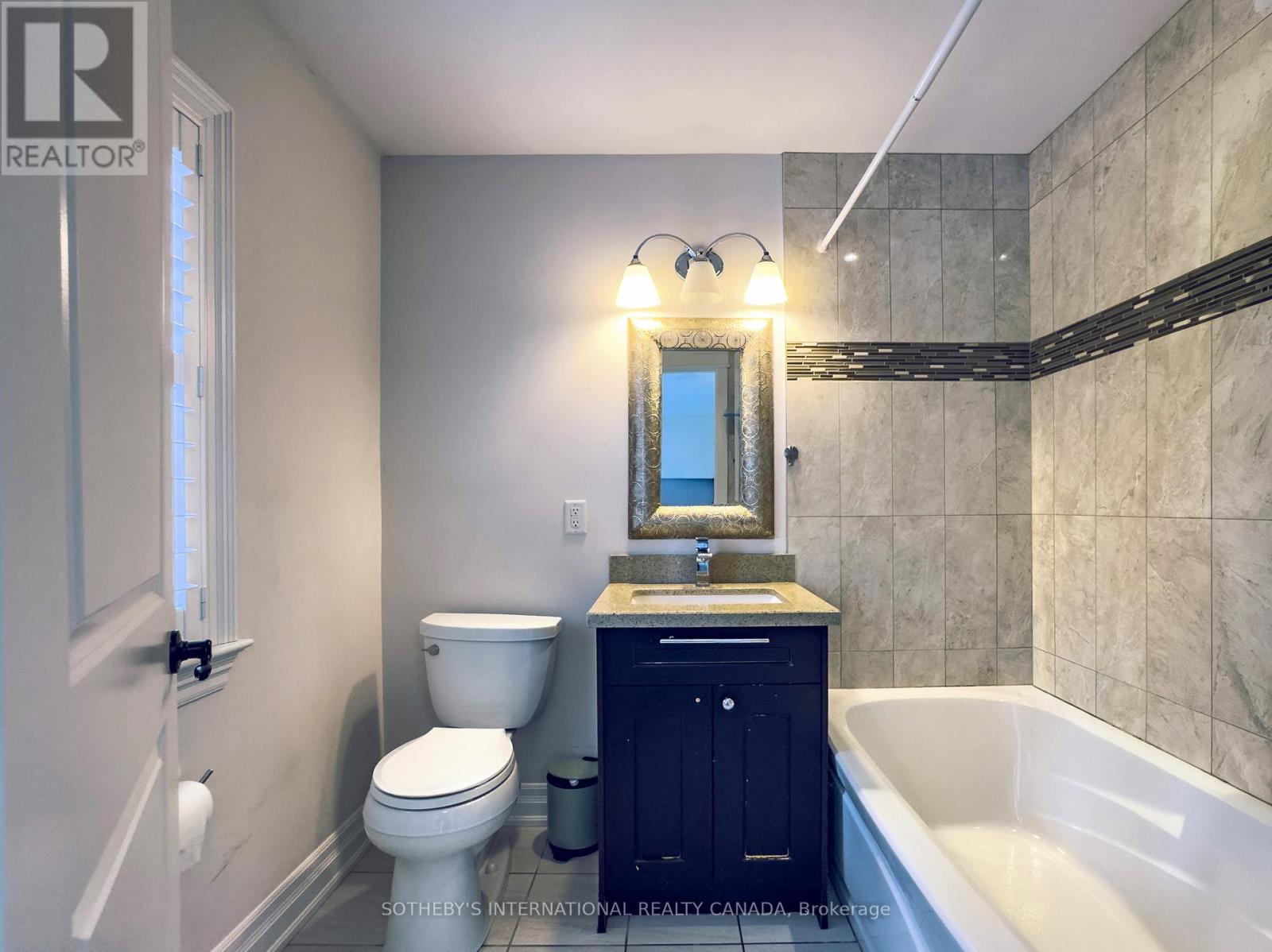 369 Lees Lane, Oakville, Ontario  L6L 4S4 - Photo 27 - W13474166