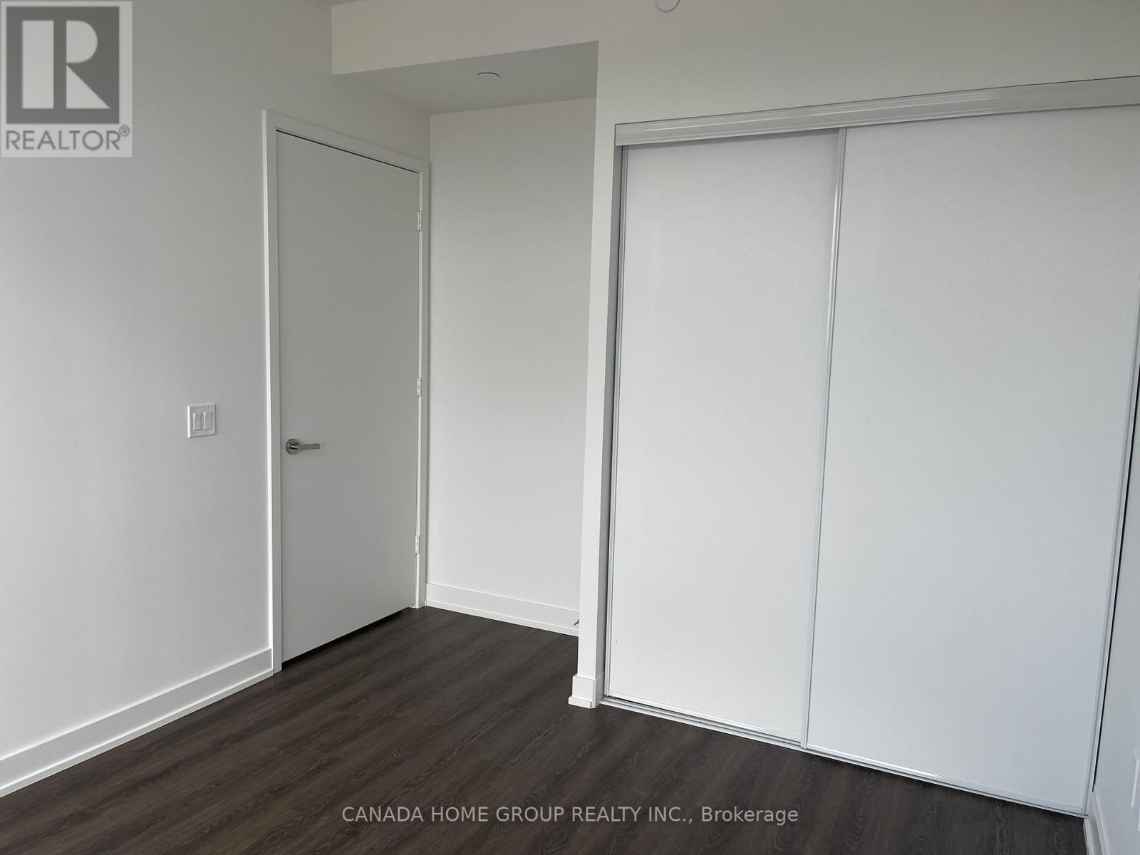 5210 - 448 Burnhamthorpe Road W, Mississauga, Ontario  L5B 0R4 - Photo 13 - W13494778