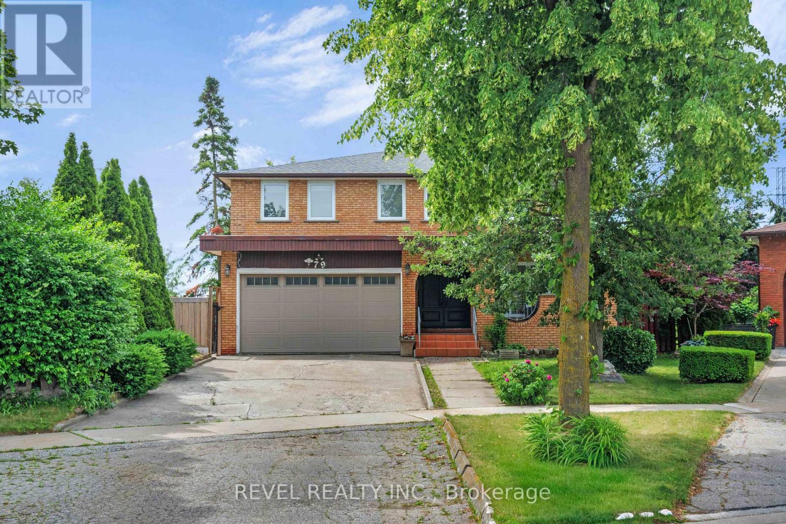 79 Arran Crescent, Vaughan, Ontario  L4L 1G4 - Photo 2 - N13498690
