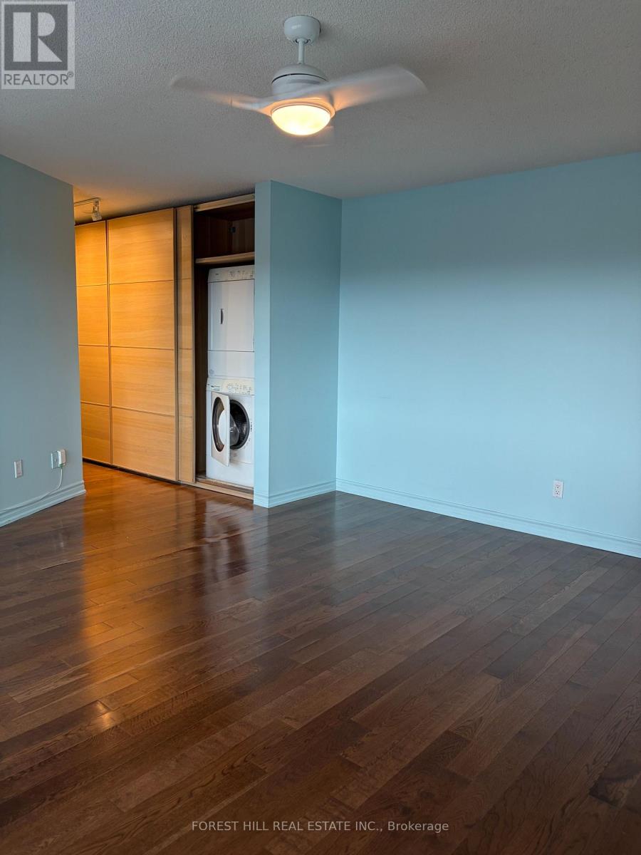 2501 - 1300 Bloor Street, Mississauga, Ontario  L4Y 3Z2 - Photo 6 - W12674274