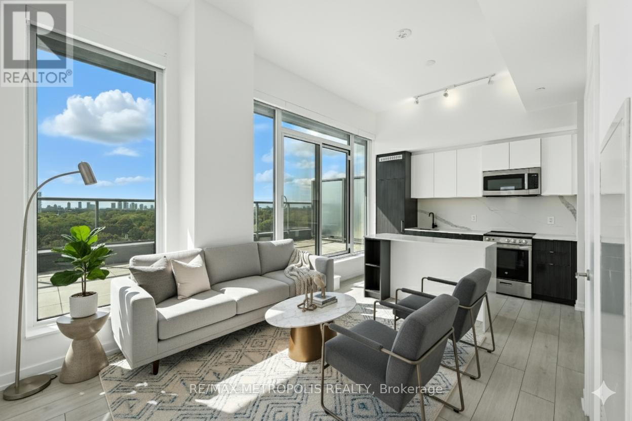 815 - 500 DUPONT STREET, Toronto, Ontario