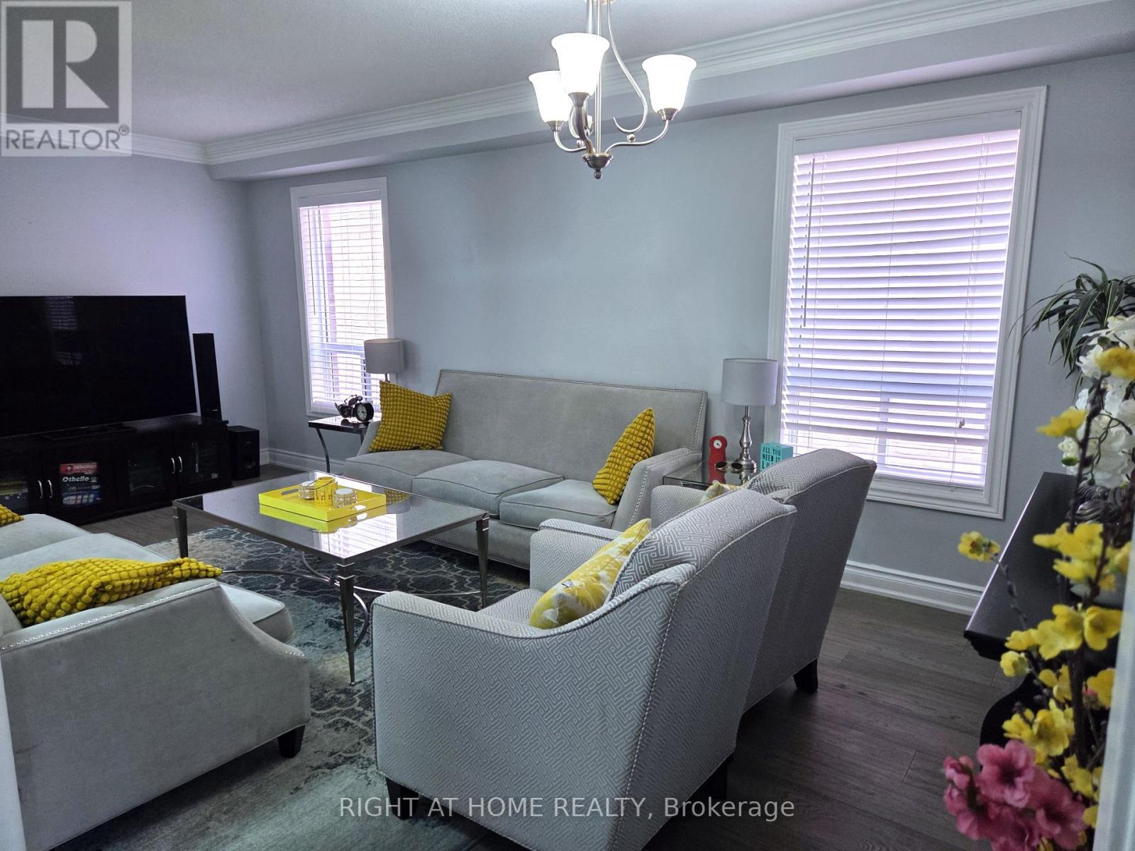 99 PURCELL CRESCENT, Vaughan, Ontario