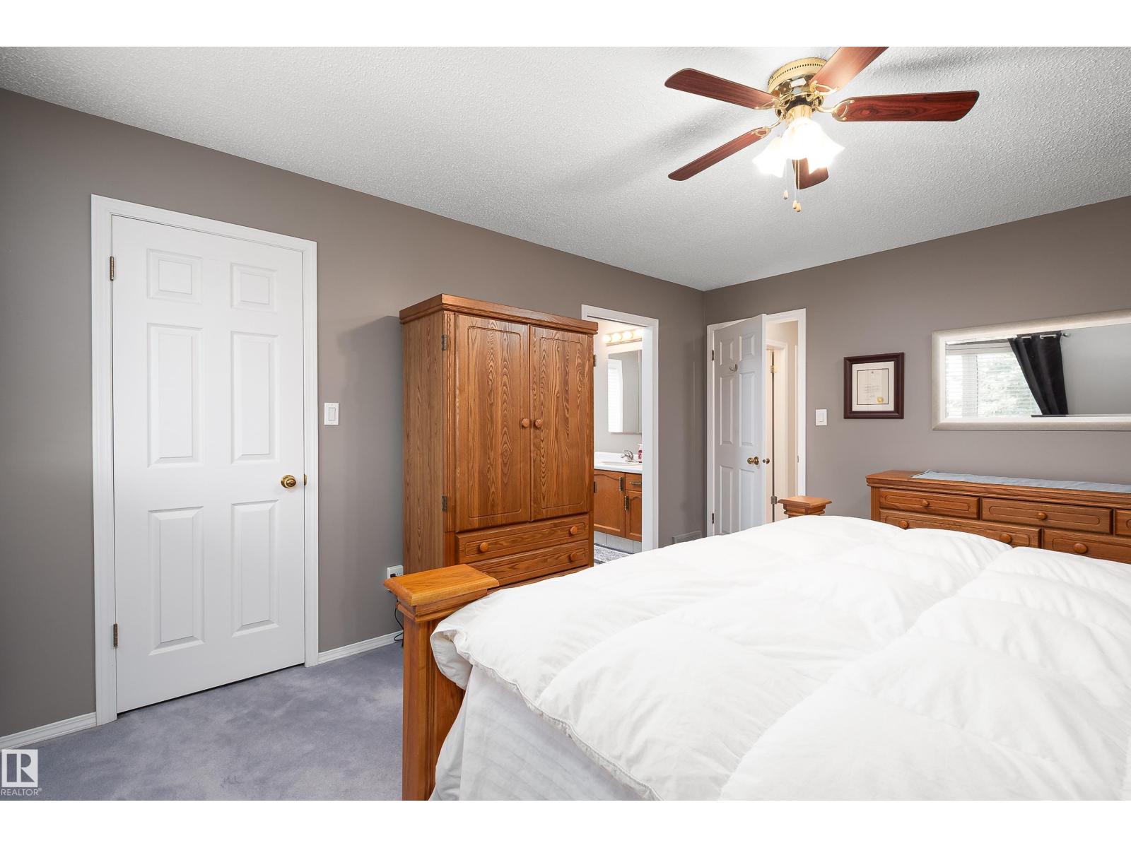 11028 11 Av NW, Edmonton, Alberta  T6J 6M9 - Photo 29 - E4496165