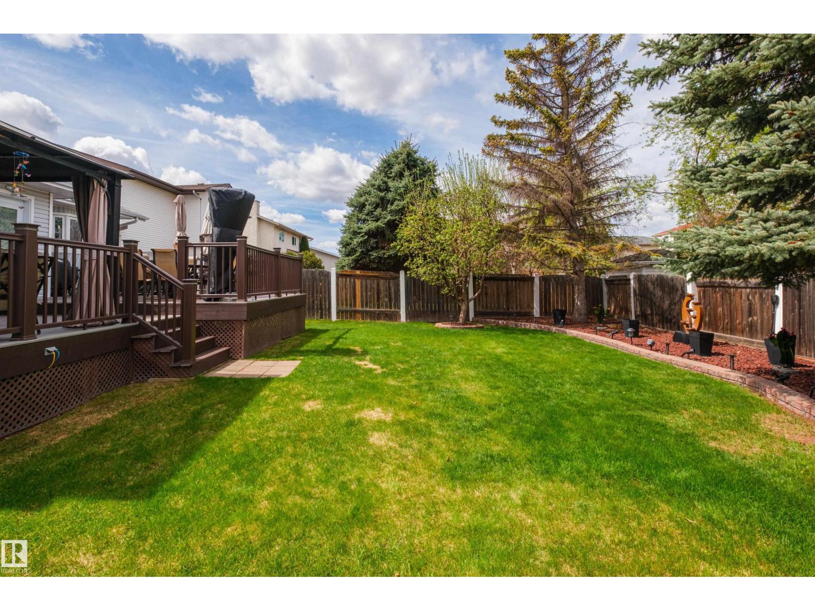 11028 11 Av NW, Edmonton, Alberta  T6J 6M9 - Photo 52 - E4496165