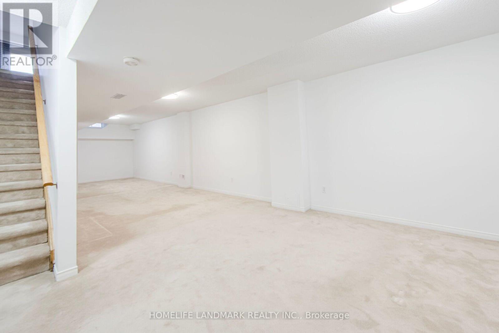 25 Warner Avenue, Toronto, Ontario  M4A 2X1 - Photo 30 - C13498654