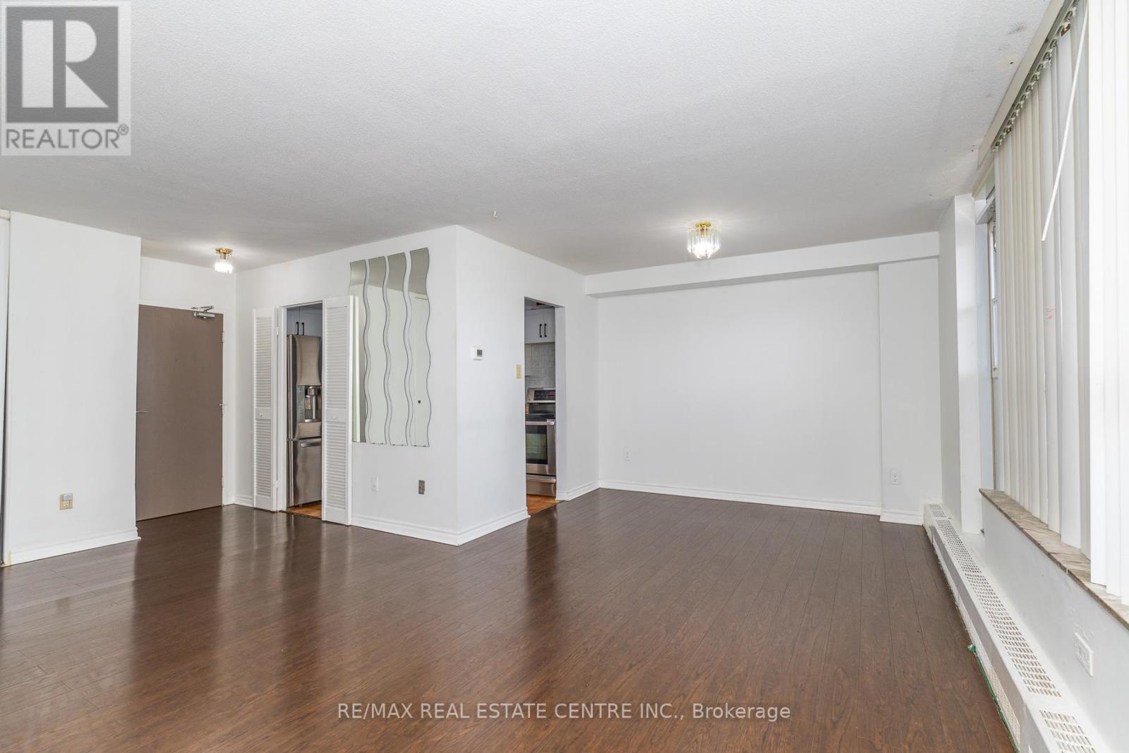 1009 - 3390 Weston Road, Toronto, Ontario  M9M 2X3 - Photo 6 - W13469868