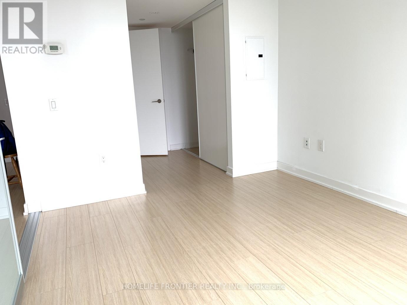 2711 - 85 Queens Wharf Road, Toronto, Ontario  M5V 0J9 - Photo 6 - C13498834