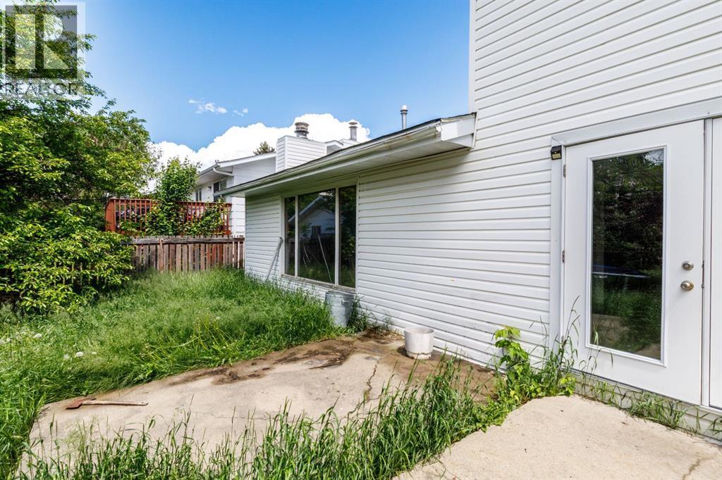 36 Asmundsen Avenue, Red Deer, Alberta  T4R 1E9 - Photo 12 - A2324538