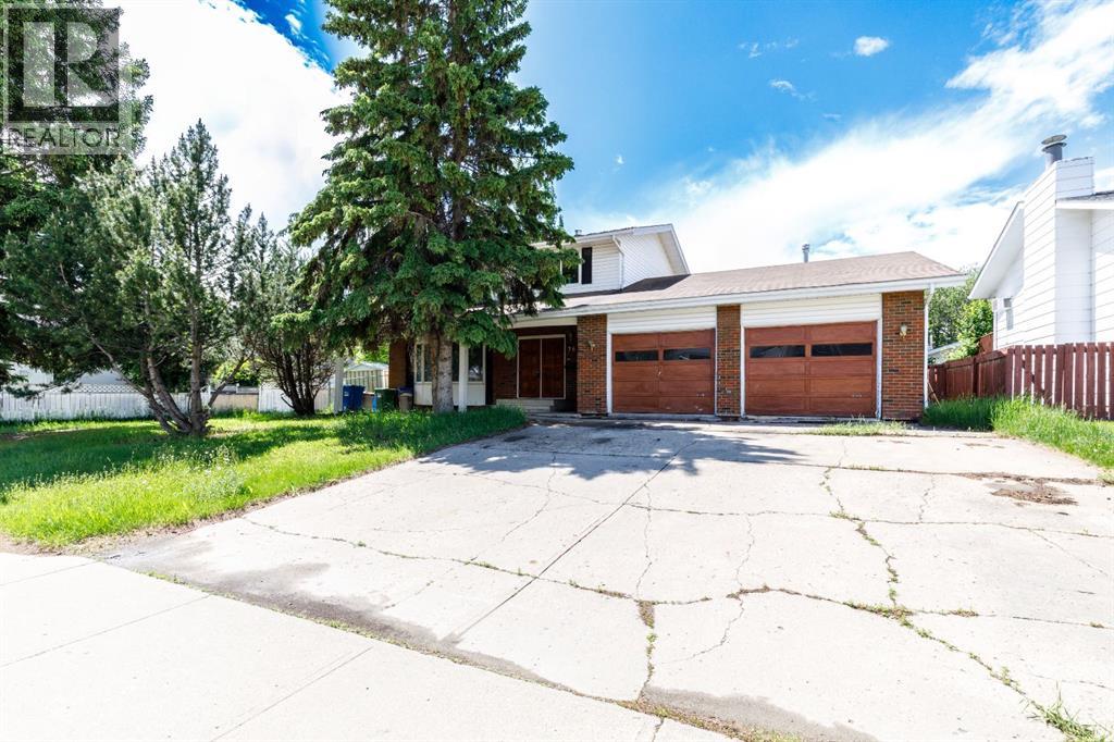36 Asmundsen Avenue, Red Deer, Alberta