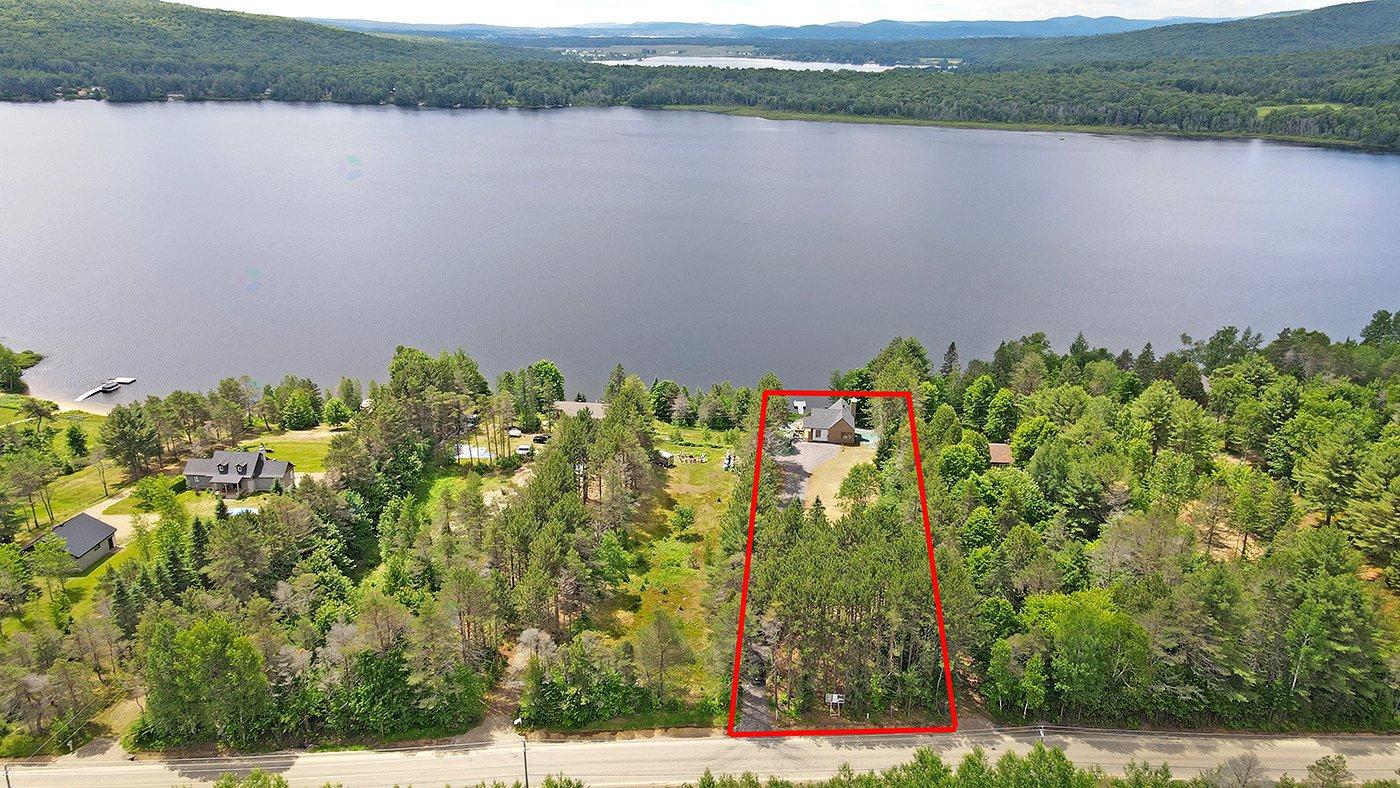 761 Ch. du Lac-Deligny Mandeville Quebec Canada J0K1L0 5