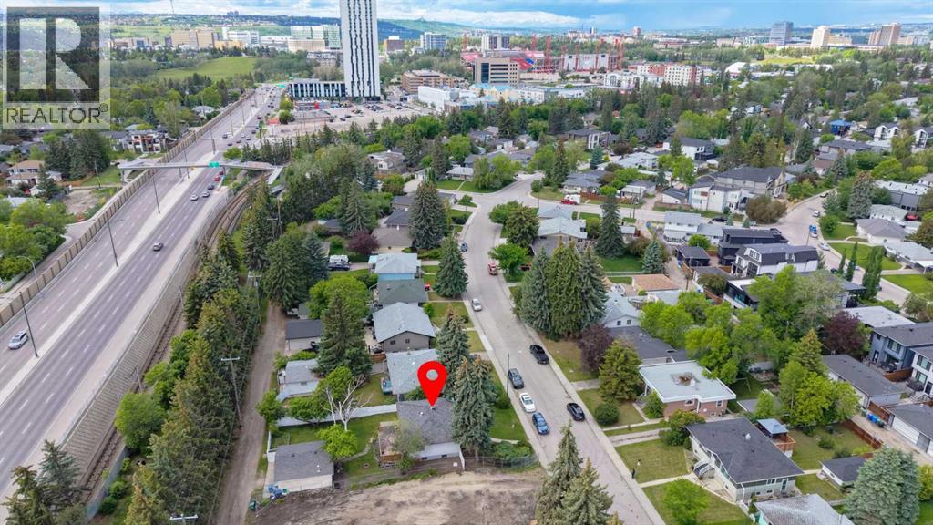 2115 Halifax Crescent NW, Calgary, Alberta  T2M 4C8 - Photo 32 - A2319603