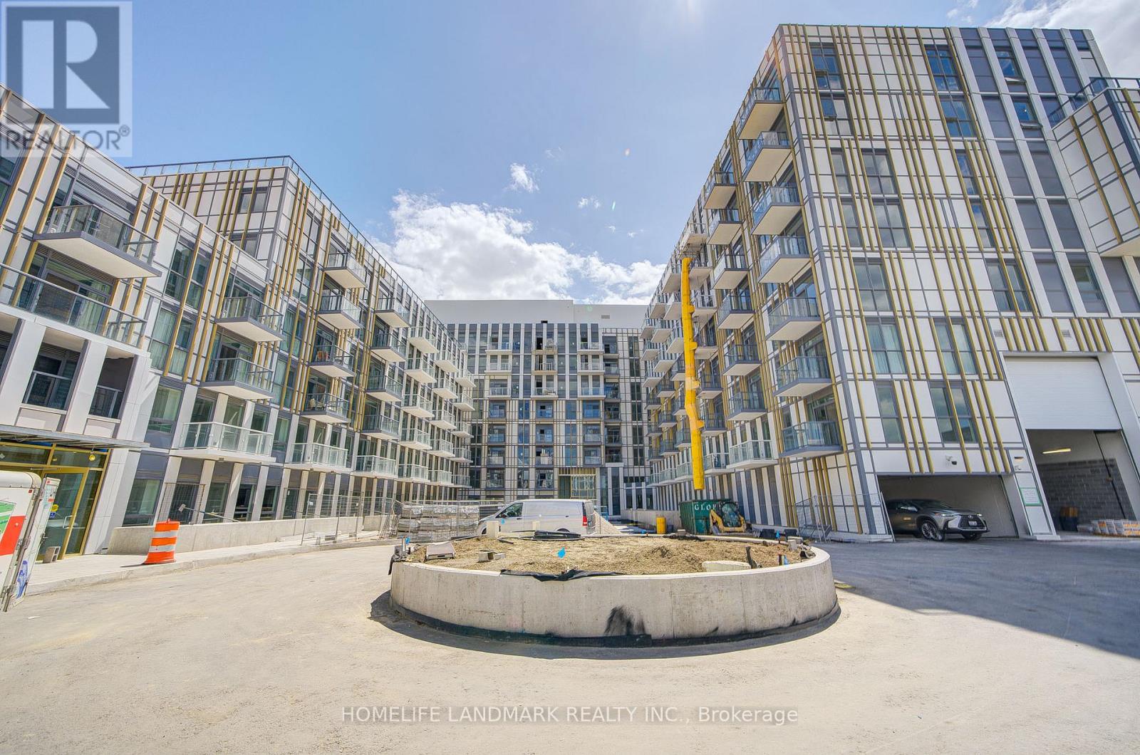 515 - 1005 DUNDAS STREET E, Oakville, Ontario