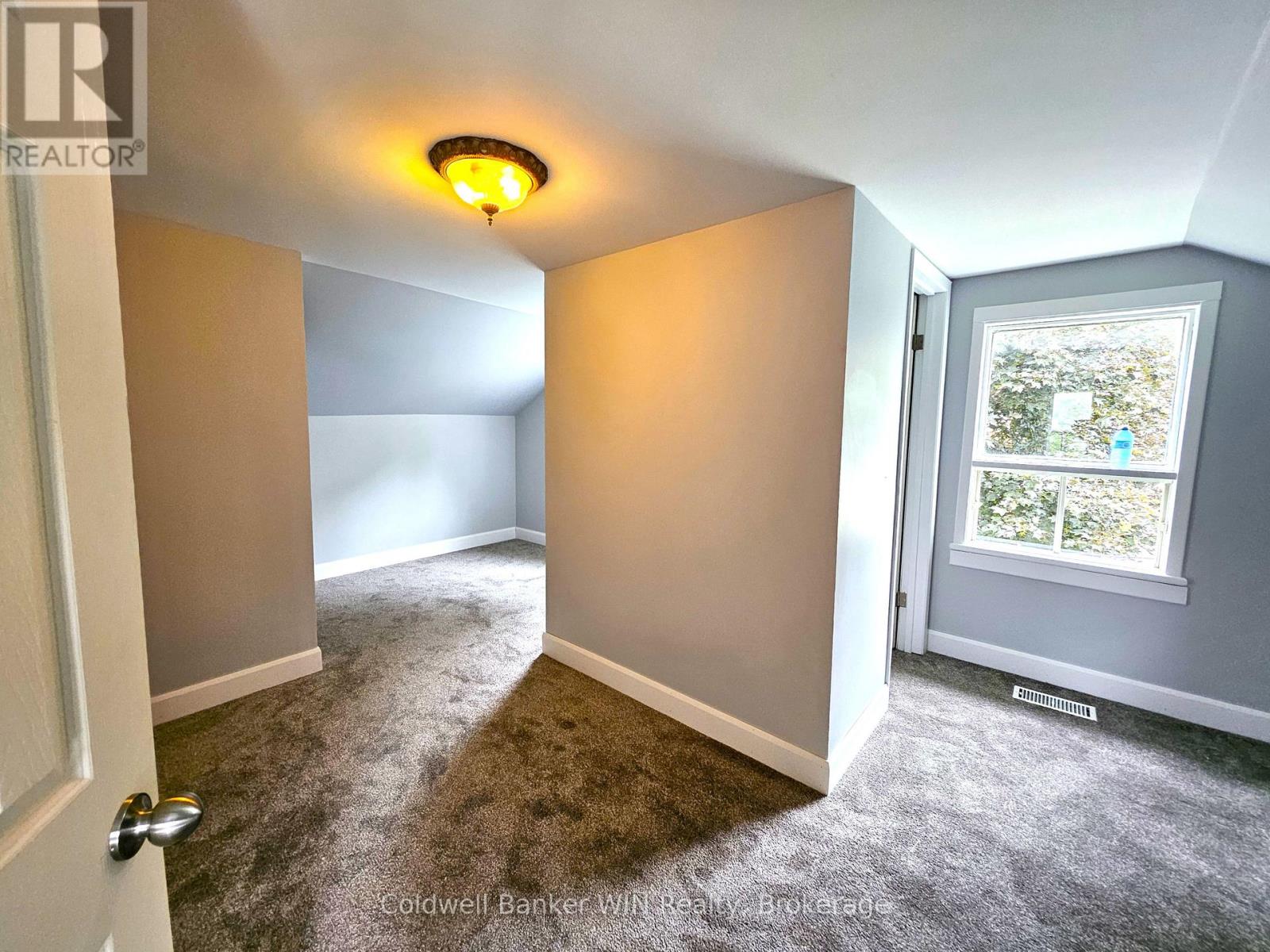 278 Egremont Street N, Wellington North, Ontario  N0G 2L2 - Photo 12 - X13422656