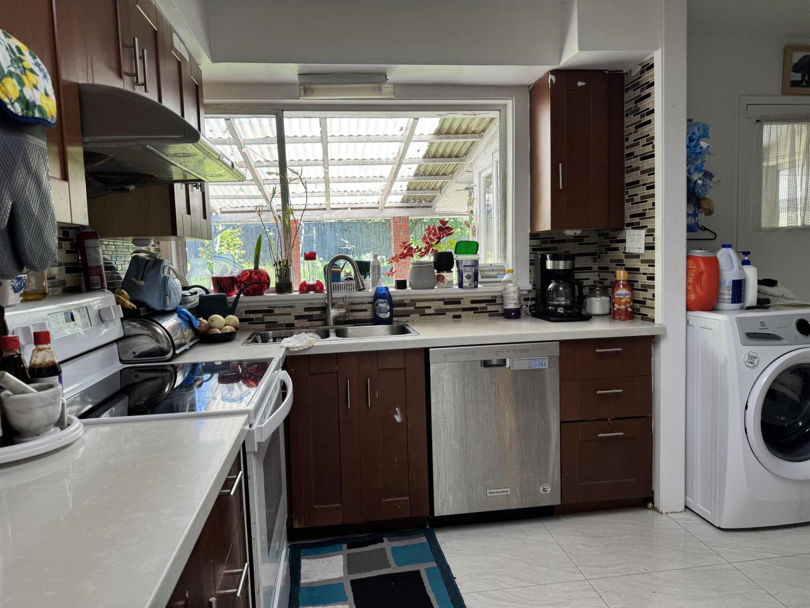 10618 137a Street, Surrey, British Columbia  V3T 4J6 - Photo 11 - R3130582