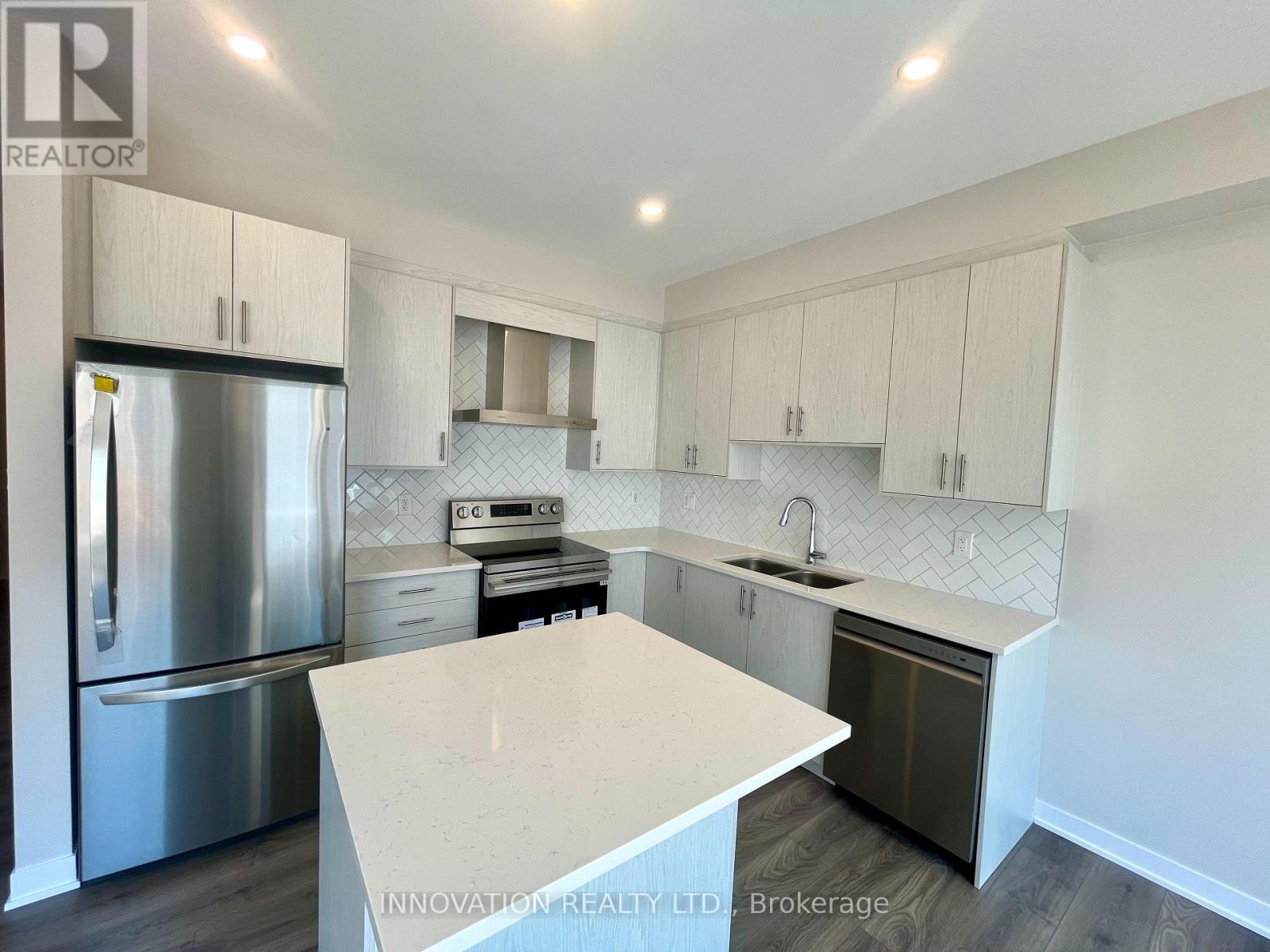 538 Promontory Place, Ottawa, Ontario  K2J 7H2 - Photo 7 - X13088340
