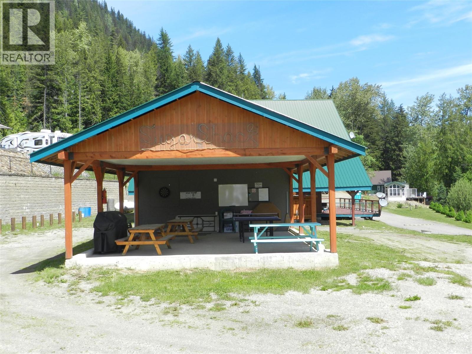 1681 Sugar Lake Road Unit# 13, Cherryville, British Columbia  V0E 2G2 - Photo 9 - 10377175