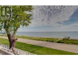 52 - 337 BEACH BOULEVARD, Hamilton, Ontario