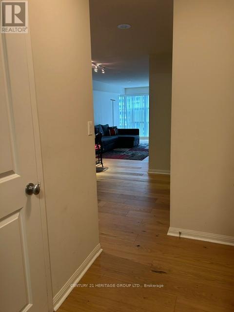 1103 - 11 St Joseph Street, Toronto, Ontario  M4Y 3G4 - Photo 5 - C13498854