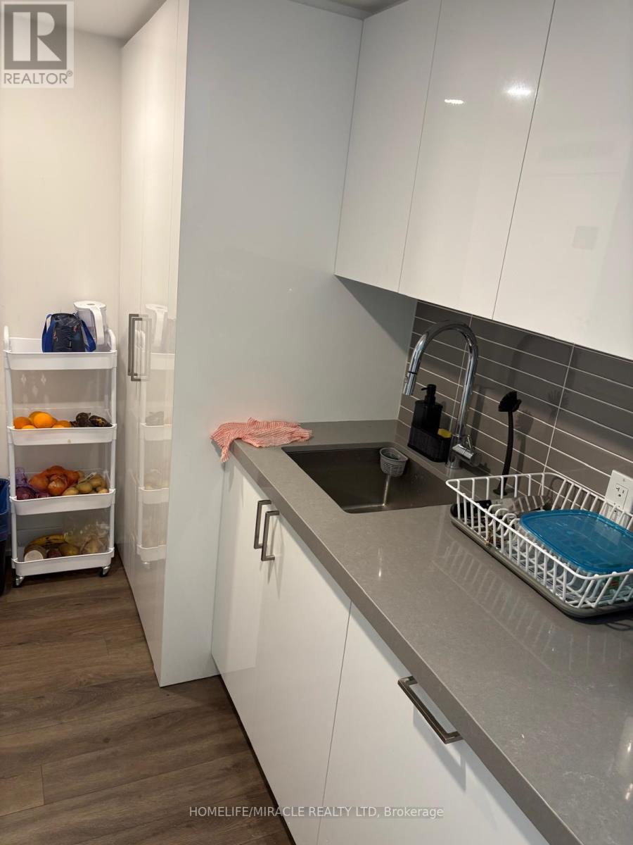 1205 - 500 Wilson Avenue, Toronto, Ontario  M3H 5Y9 - Photo 6 - C13498878