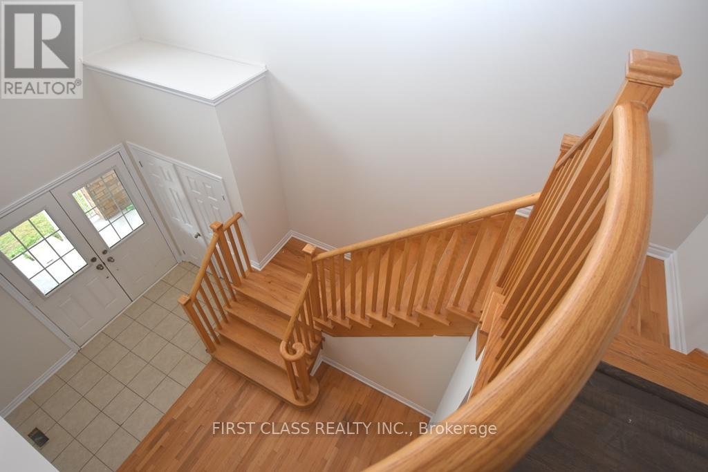Main - 2588 Standardbred Drive, Oshawa, Ontario  L1L 0H8 - Photo 10 - E13498872