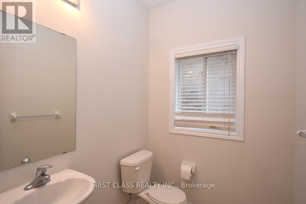 Main - 2588 Standardbred Drive, Oshawa, Ontario  L1L 0H8 - Photo 9 - E13498872