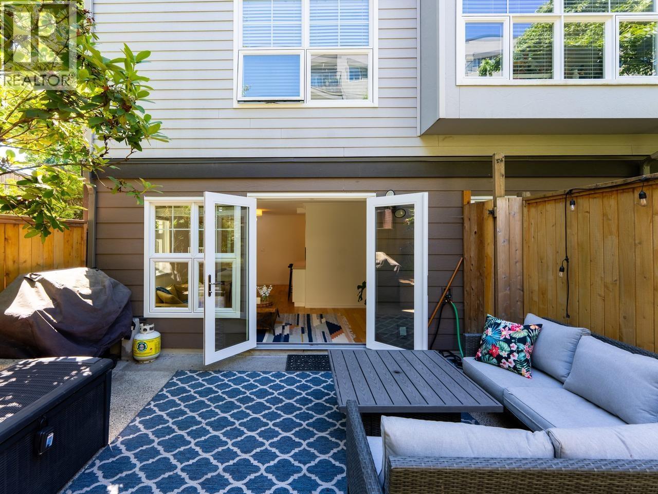 210 3787 Pender Street, Burnaby, British Columbia  V5C 2L2 - Photo 21 - R3138201