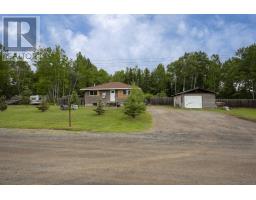 6 Hume Rd W, Kakabeka Falls, Ontario