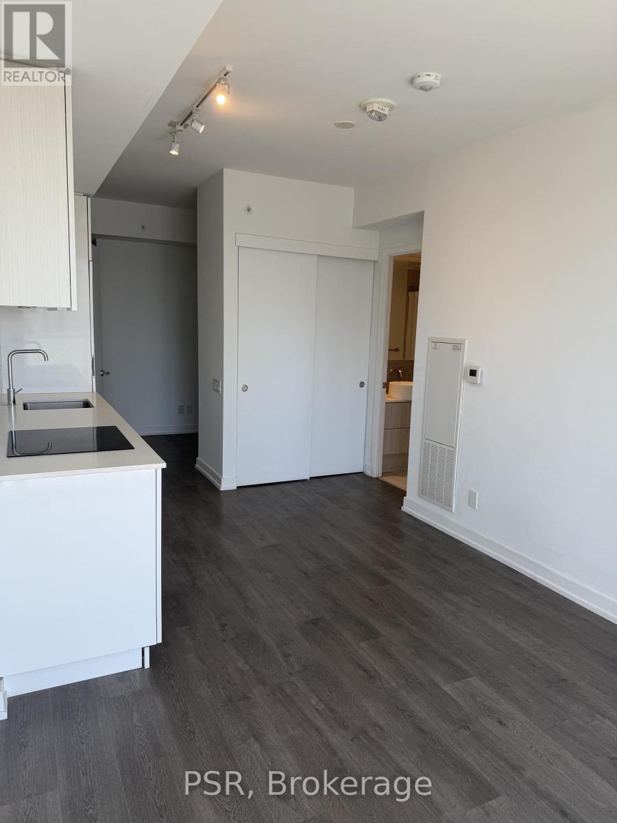 2712 - 161 Roehampton Avenue, Toronto, Ontario  M4P 1P9 - Photo 12 - C13498890