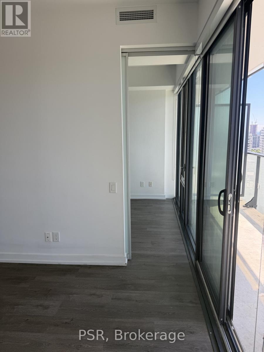 2712 - 161 Roehampton Avenue, Toronto, Ontario  M4P 1P9 - Photo 16 - C13498890