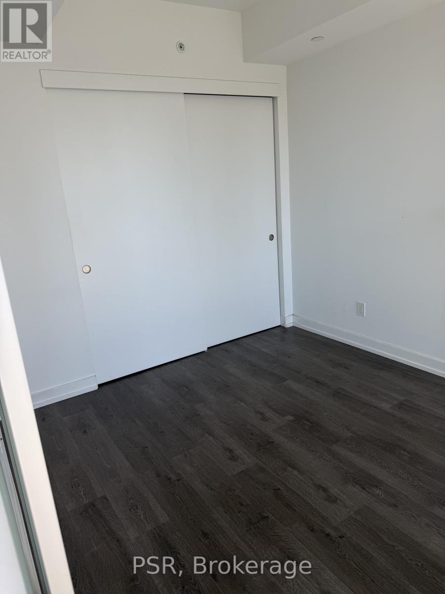 2712 - 161 Roehampton Avenue, Toronto, Ontario  M4P 1P9 - Photo 17 - C13498890