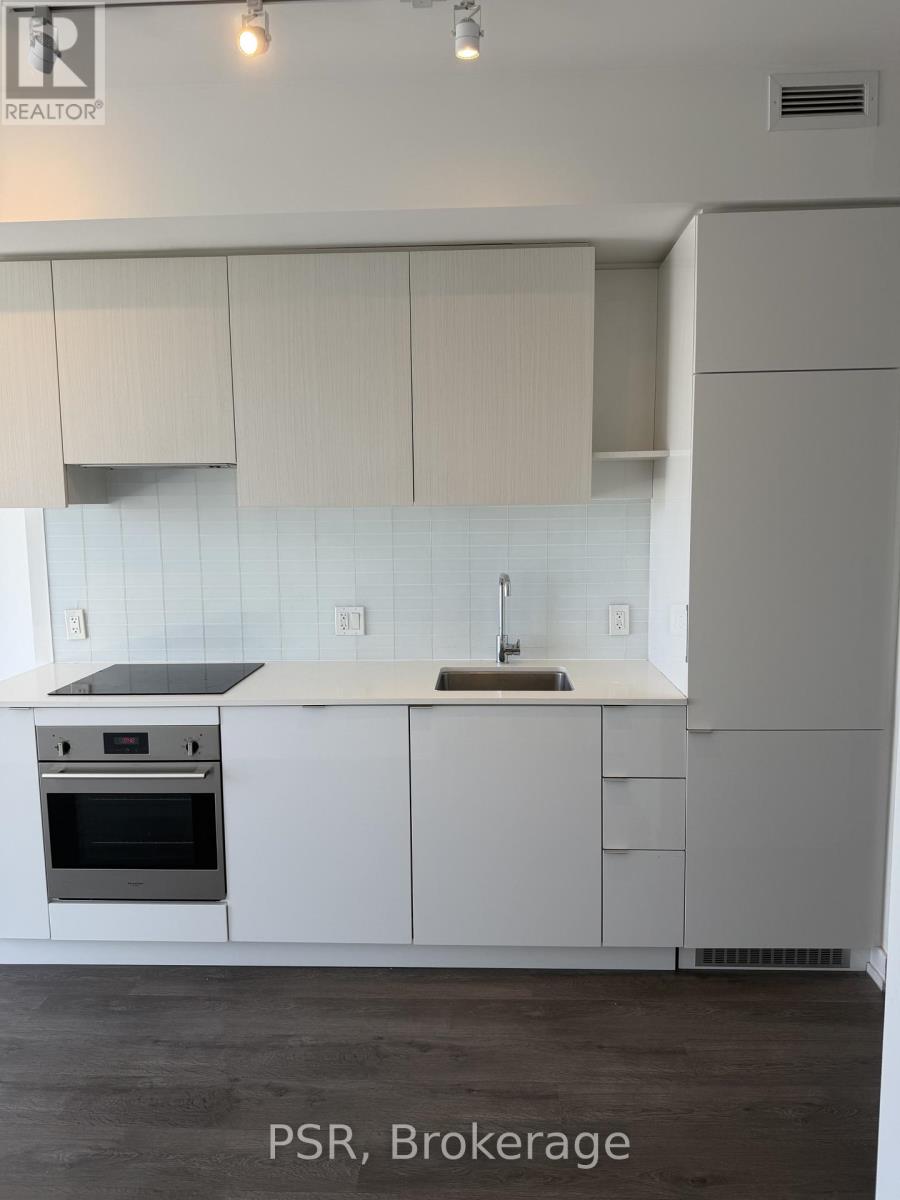 2712 - 161 Roehampton Avenue, Toronto, Ontario  M4P 1P9 - Photo 4 - C13498890