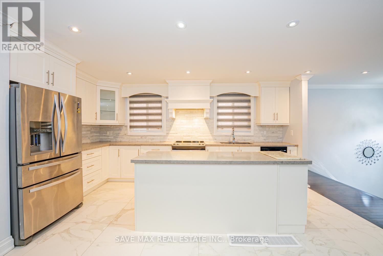18 Levitt Court, Toronto, Ontario  M2R 3P9 - Photo 10 - C13498900