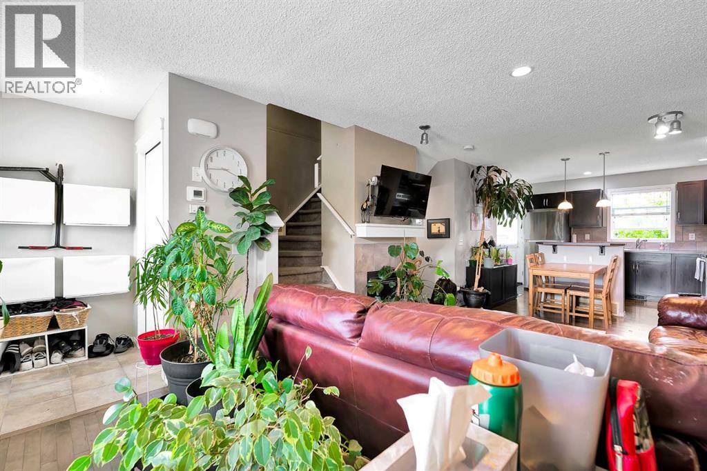 169 Country Village Manor Ne, Calgary, Alberta T3K 0L6 - Photo 3 - A2319572