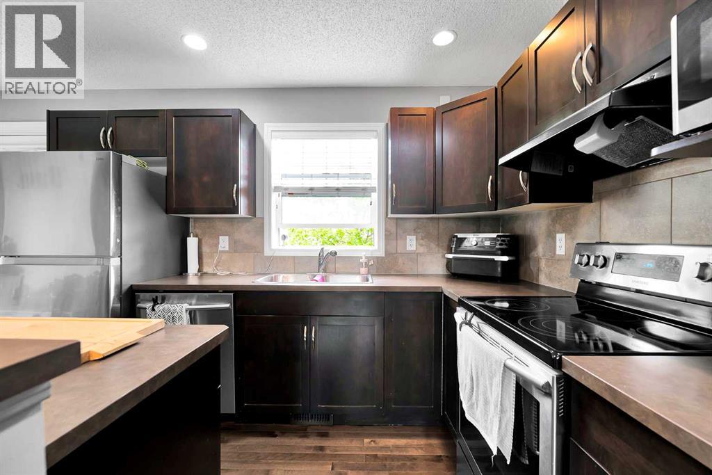 169 Country Village Manor Ne, Calgary, Alberta T3K 0L6 - Photo 8 - A2319572