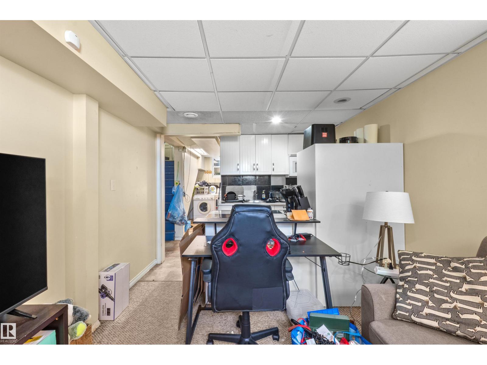 7516 106 St NW, Edmonton, Alberta  T6E 4W2 - Photo 2 - E4496169