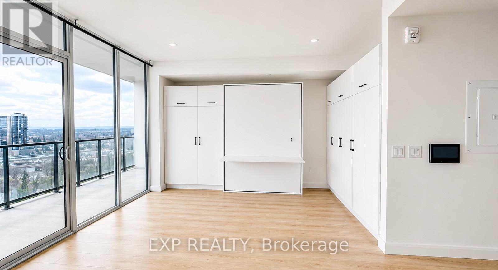 1210 - 741 King Street W, Kitchener, Ontario  N2G 1E5 - Photo 10 - X13498898