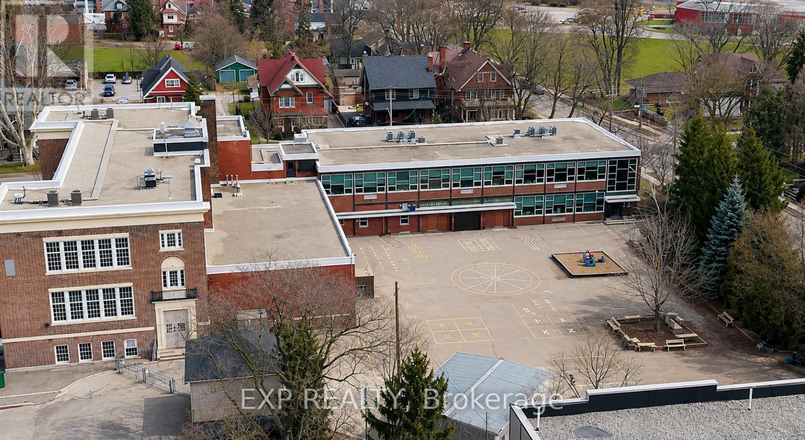 1210 - 741 King Street W, Kitchener, Ontario  N2G 1E5 - Photo 11 - X13498898