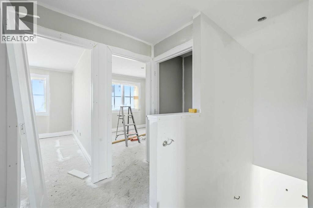329 Flare Avenue Sw, Diamond Valley, Alberta  T0L 2A0 - Photo 11 - A2322046