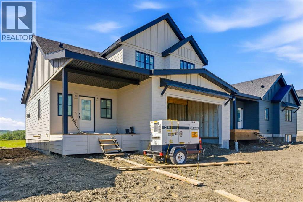 329 Flare Avenue Sw, Diamond Valley, Alberta  T0L 2A0 - Photo 2 - A2322046