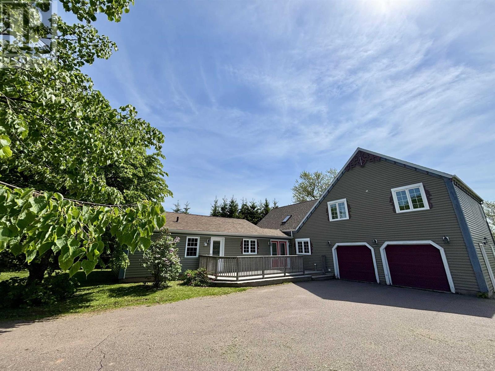 114 Stratford Road, Stratford, Prince Edward Island  C1B 1Y4 - Photo 2 - 202603392